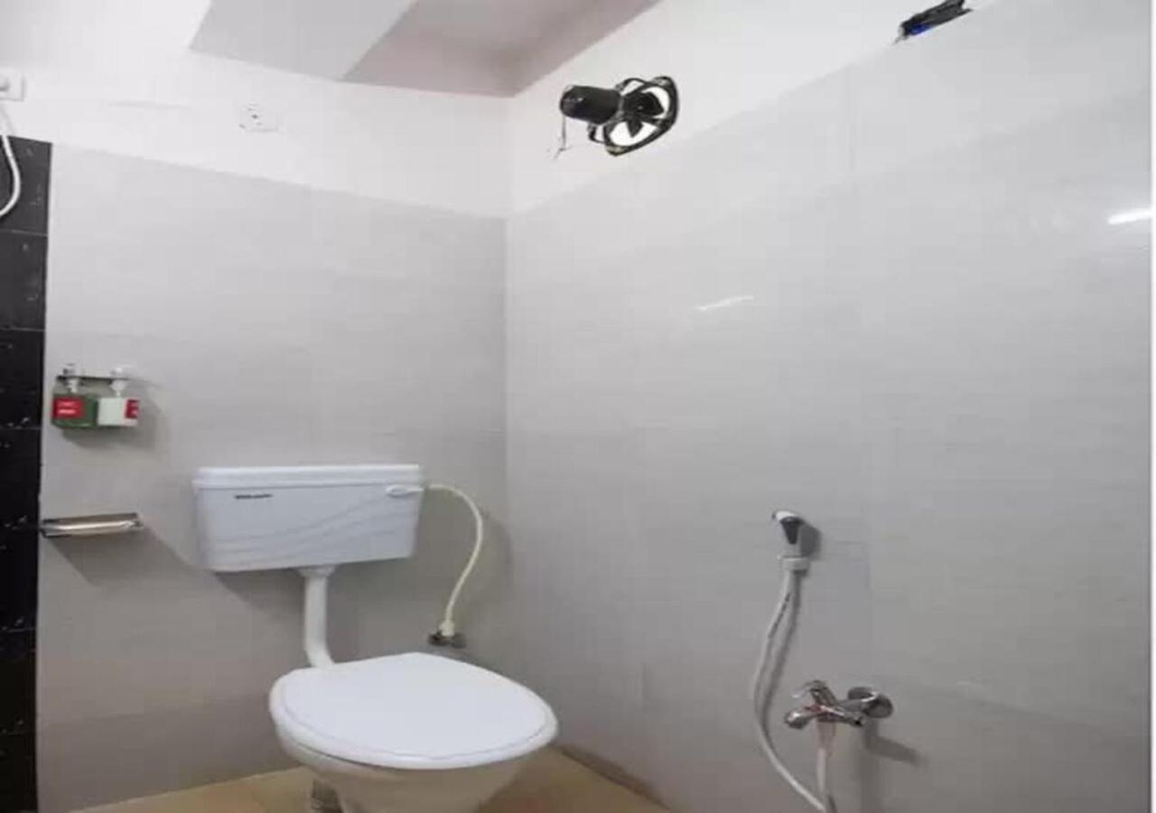 Hotel Santoshi Hometel Raichur Zewnętrze zdjęcie
